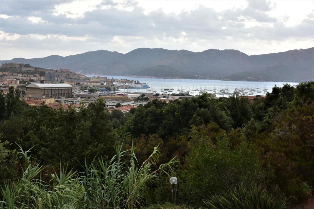 Casa Vacanze Il Pastore Tedesco Portoferraio Kültér fotó